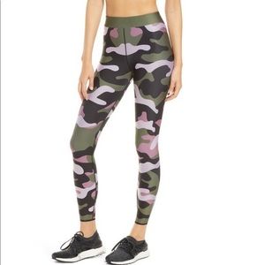 Camo leggings